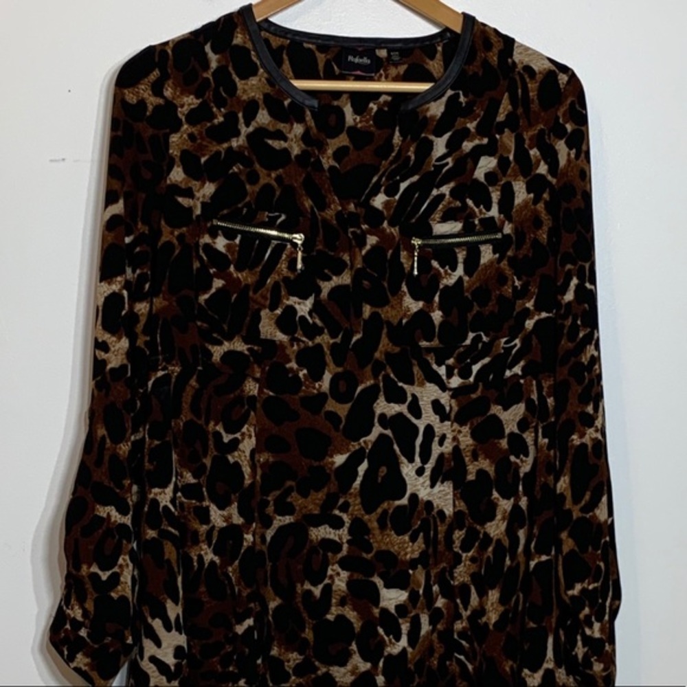 NWT Rafaella Animal Print Leather Neckline‎ Blouse
